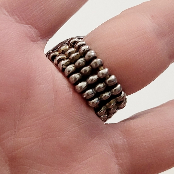 Statement Ring - Picture 6 of 12